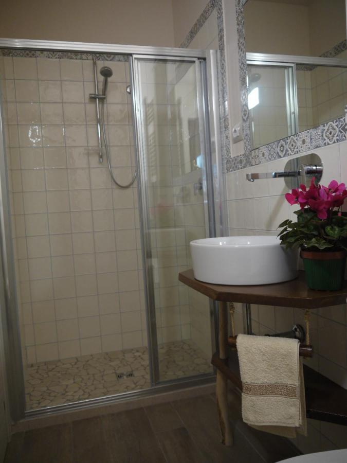 Bed and Breakfast "Cara Pace" In Collina Per Famiglie Montefiore Conca Exterior foto