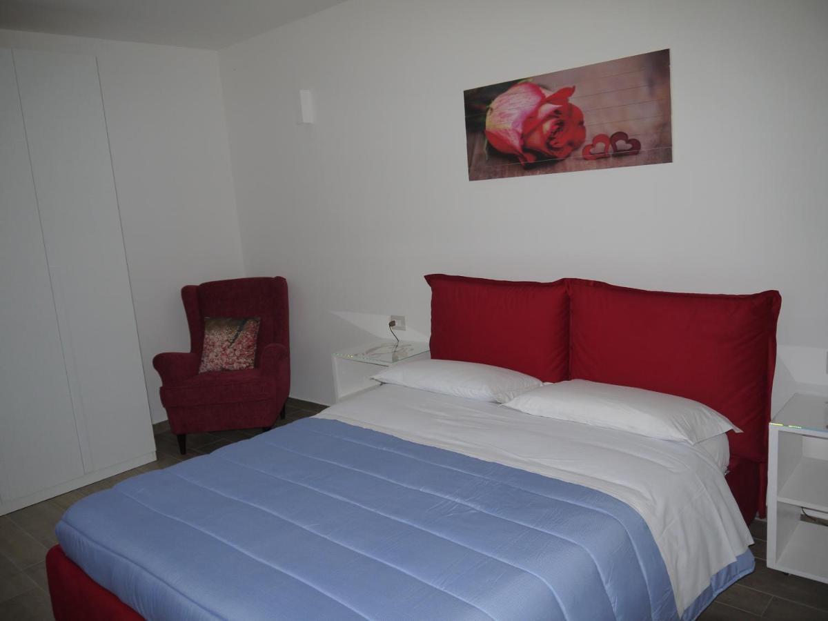 Bed and Breakfast "Cara Pace" In Collina Per Famiglie Montefiore Conca Exterior foto