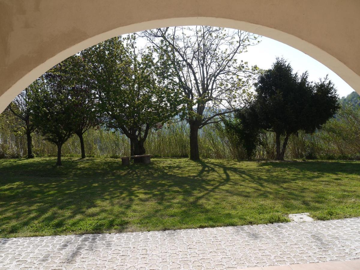 Bed and Breakfast "Cara Pace" In Collina Per Famiglie Montefiore Conca Exterior foto