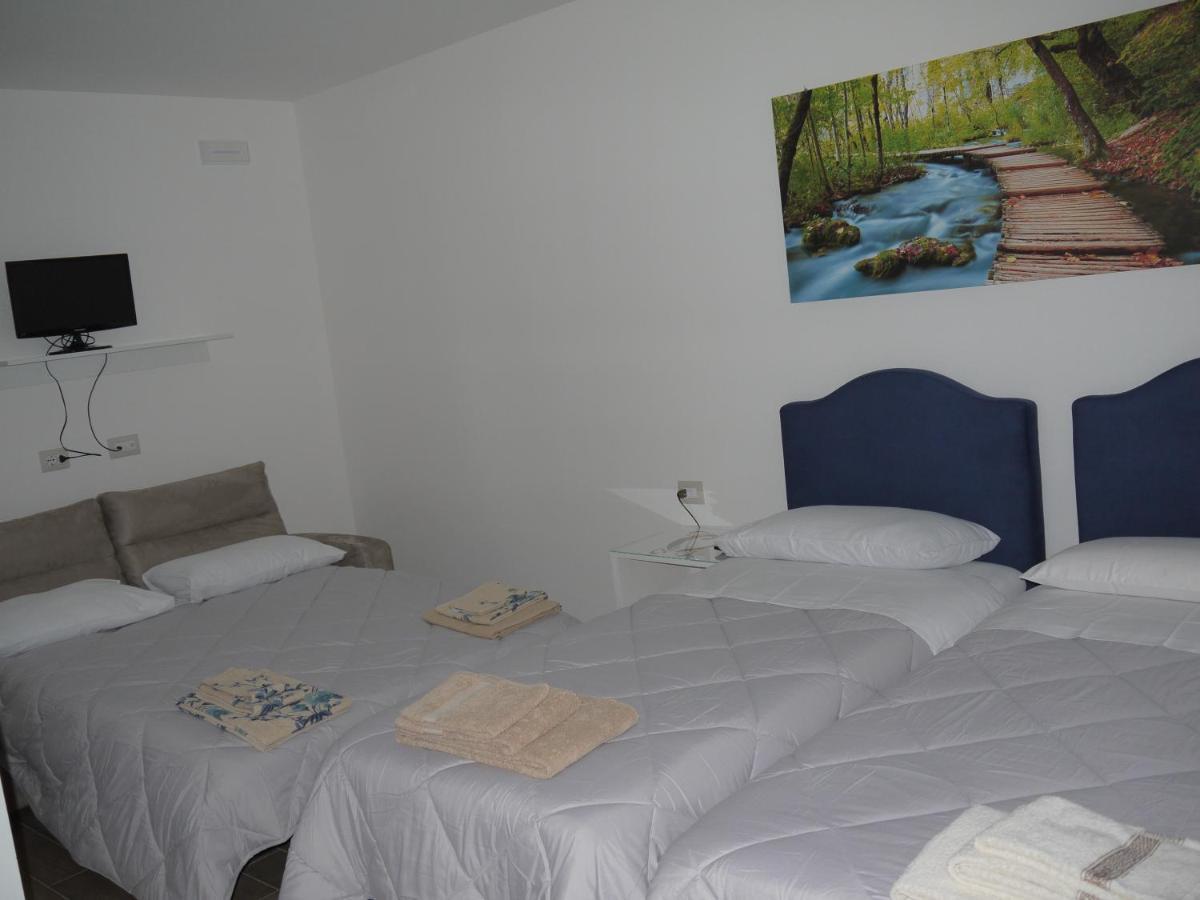Bed and Breakfast "Cara Pace" In Collina Per Famiglie Montefiore Conca Exterior foto